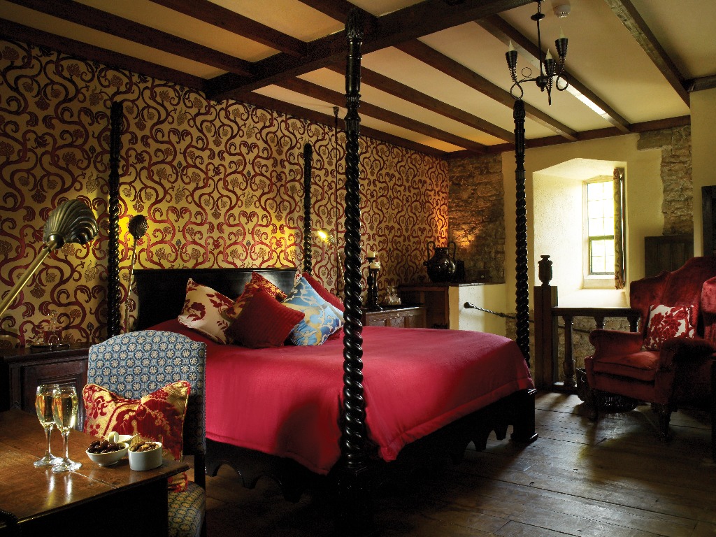 Thornbury Castle - Hotels in Gloucestershire - GunsOnPegs | Thornbury